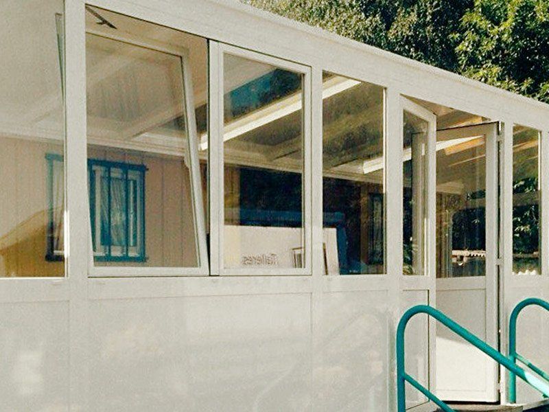 Cierres de porches carpintería metálica en Asturias